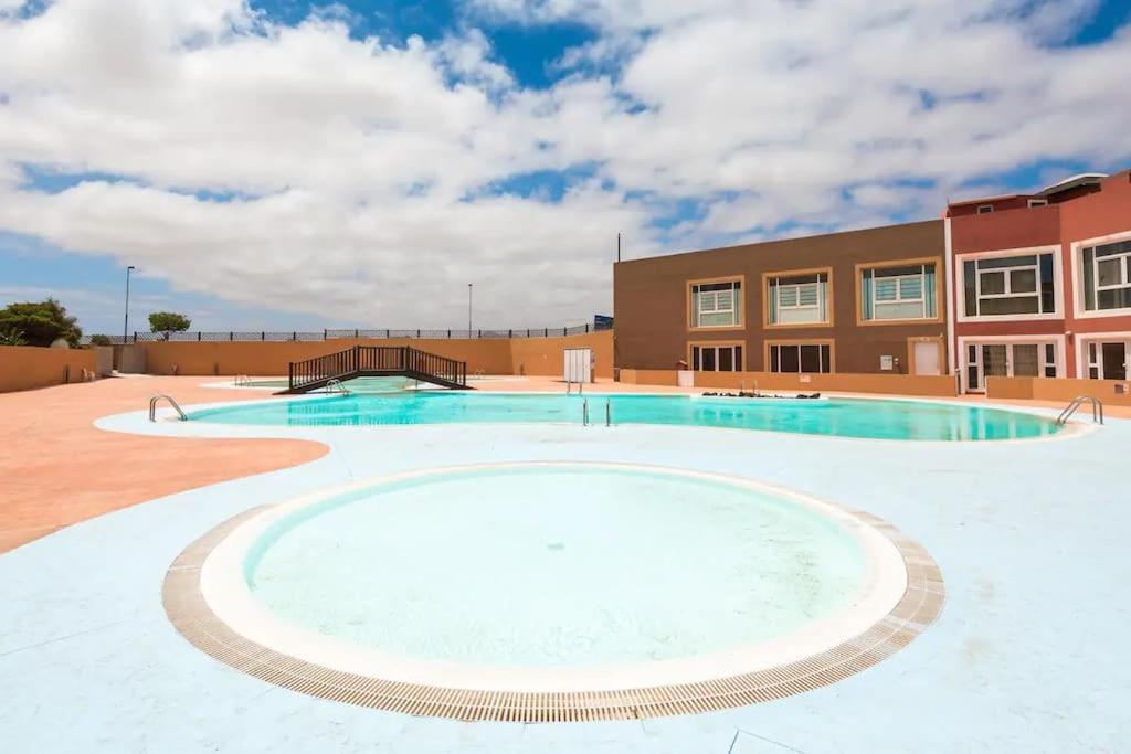 Las Dunas Corralejo Home With Swimming Pool Εξωτερικό φωτογραφία